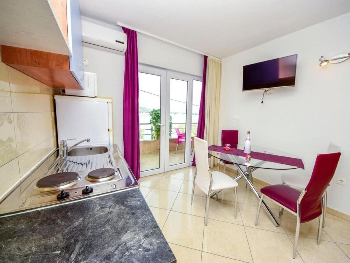 Apartments Vini Trogir Buitenkant foto