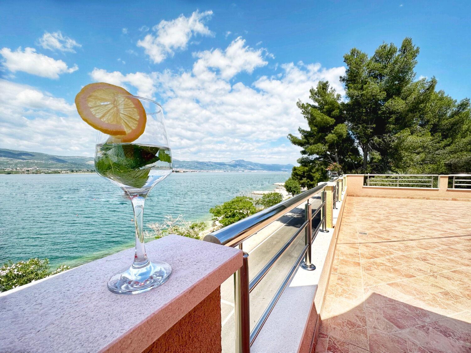 Apartments Vini Trogir Buitenkant foto