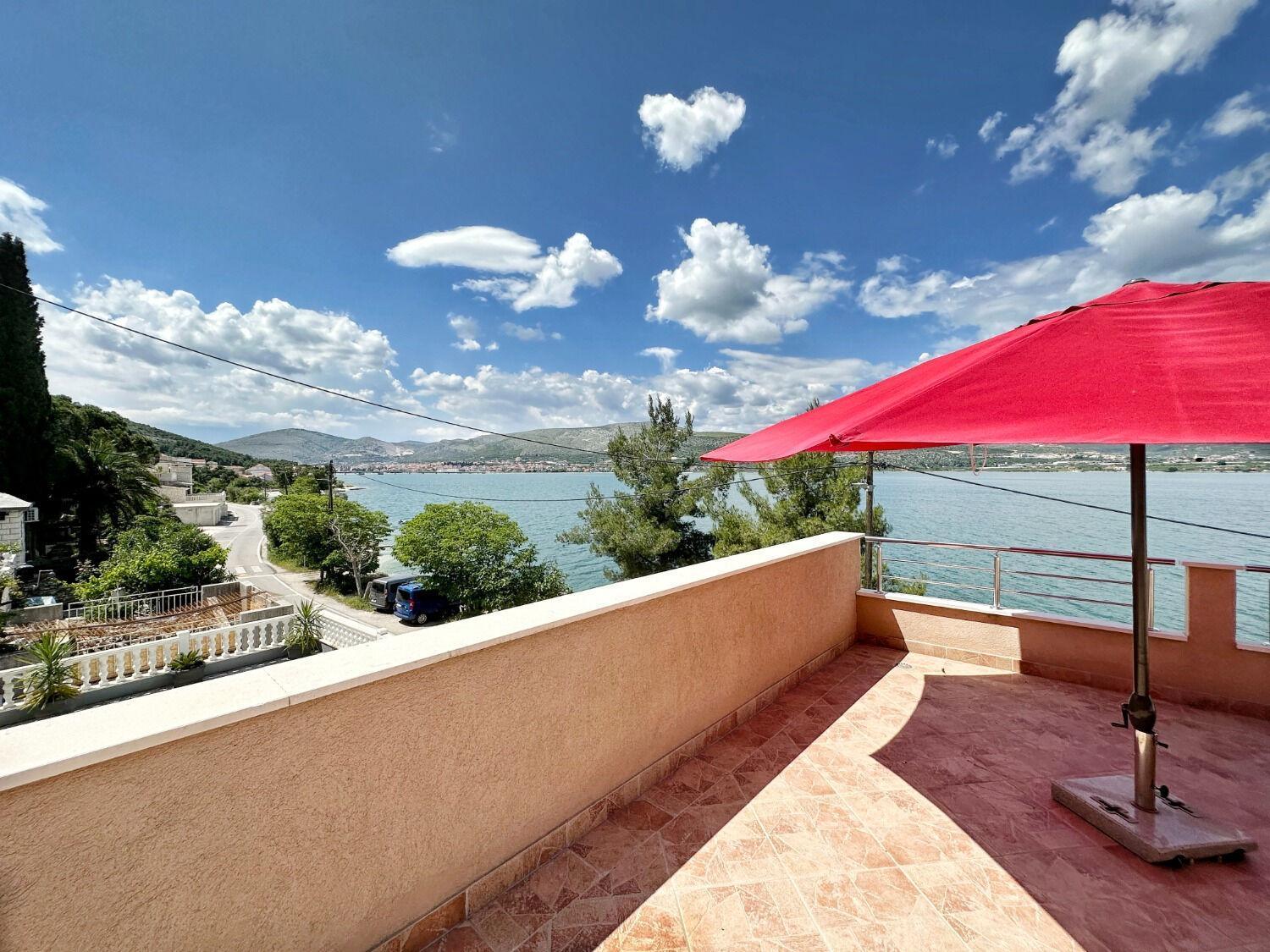 Apartments Vini Trogir Buitenkant foto